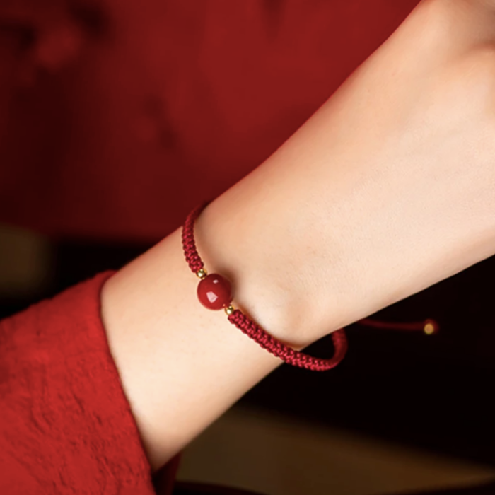 Rosso Destino – De Rode Draad Armband