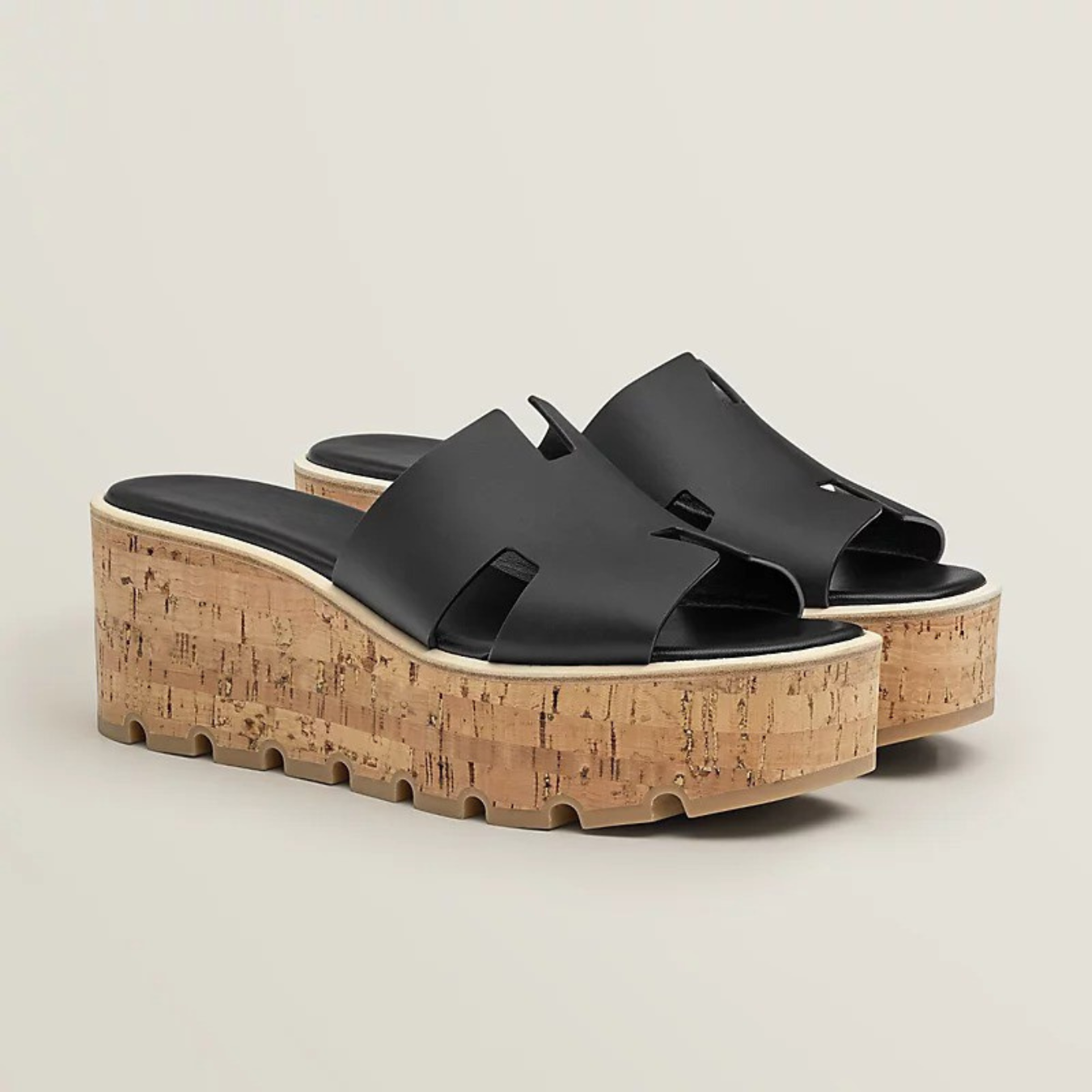 Benedetta (Trendy plateau-sandalen) — ÉLYSÉE