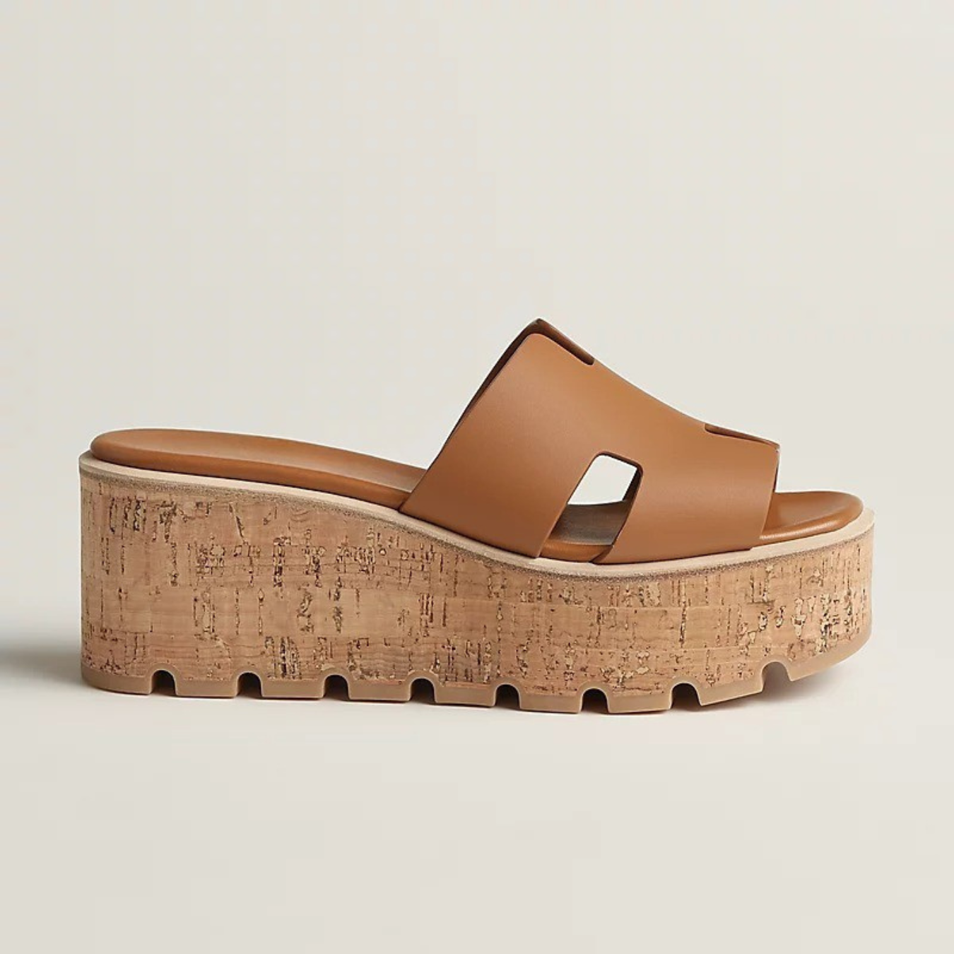 Benedetta (Trendy plateau-sandalen) — ÉLYSÉE