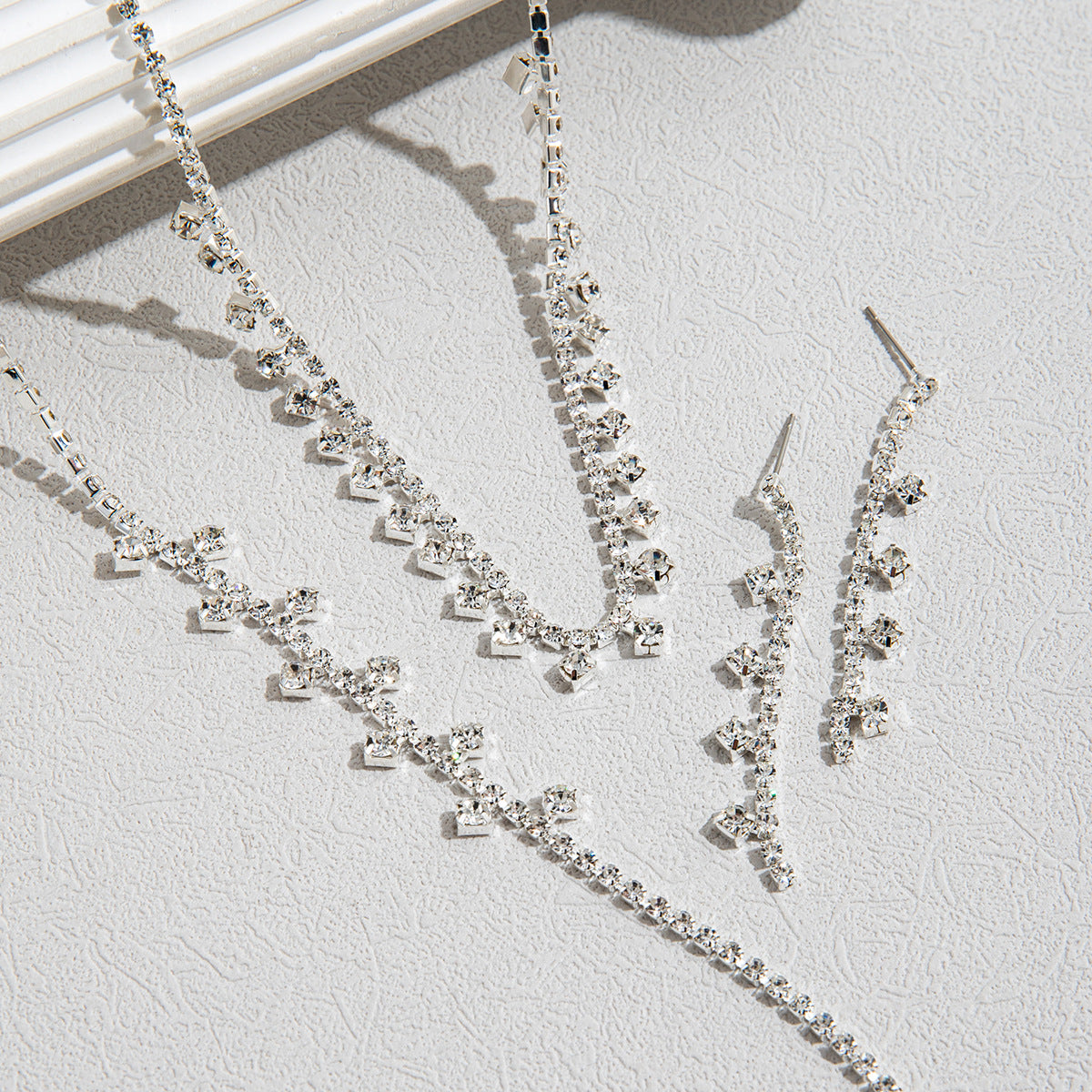 Timeless Grace Sieradenset – Subtiele Luxe voor de Chique Vrouw