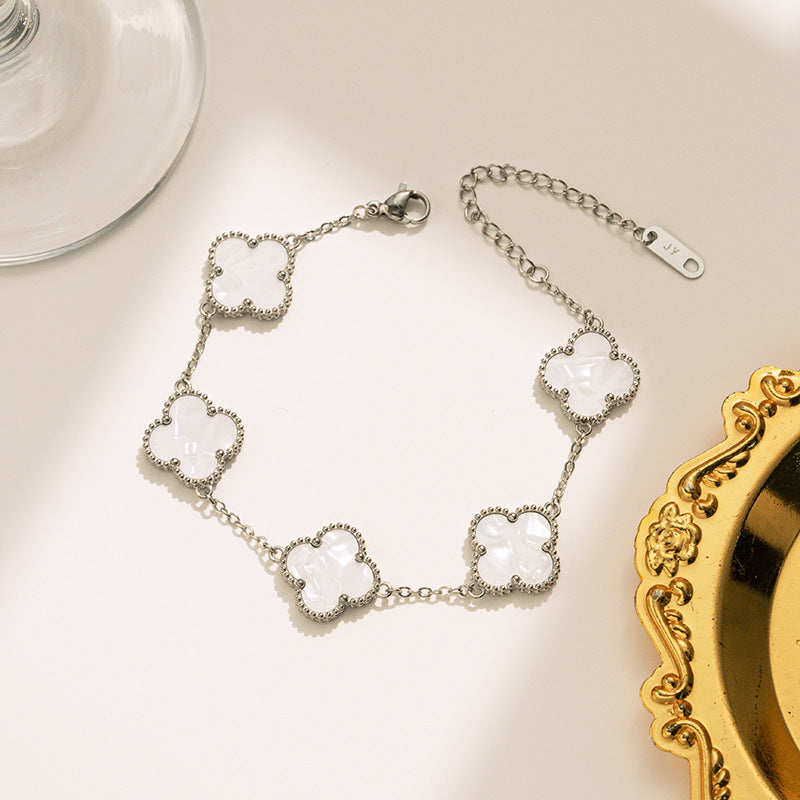 CLAVERIA – Stijlvolle Statement Armbanden