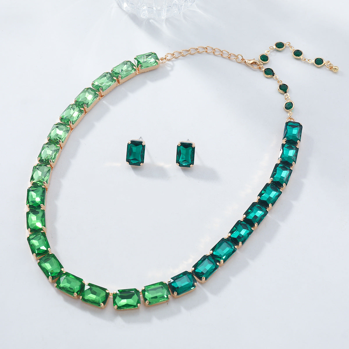 Emerald Royale Ketting & Oorbellenset