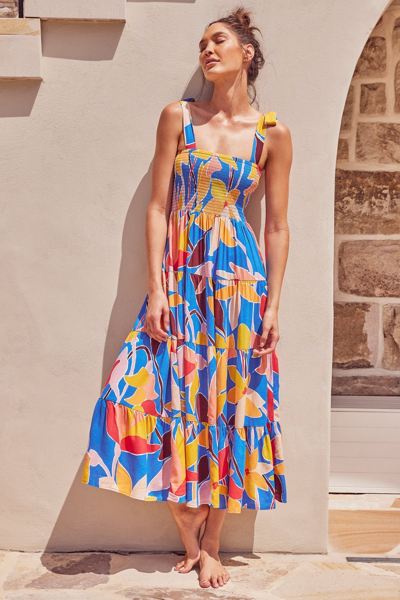 Viraelis – Luchtige Midi Jurk met Smockdetail