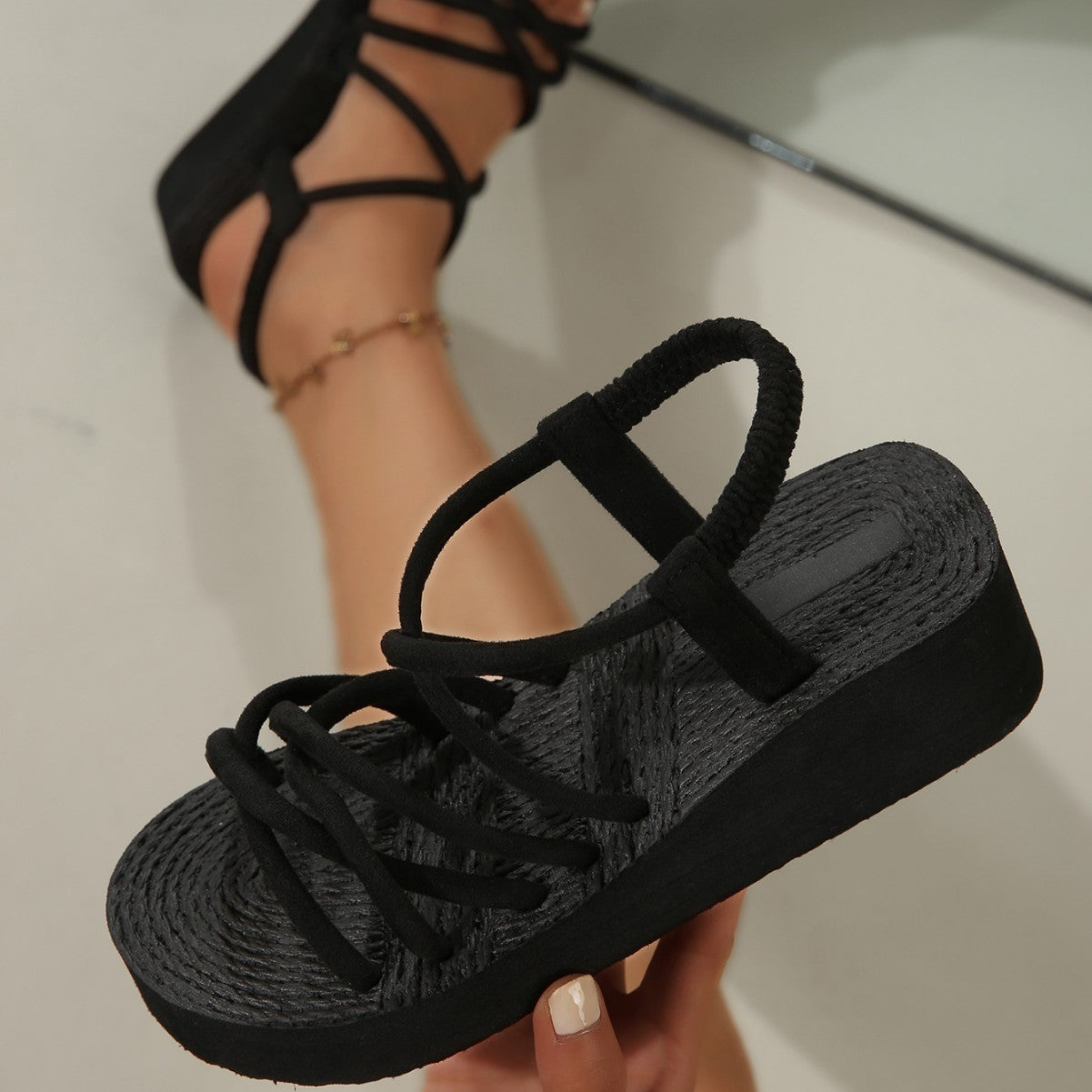 StrideEase – Sandalen met Ergonomische Klasse