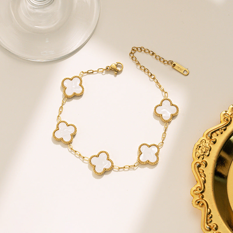 CLAVERIA – Stijlvolle Statement Armbanden