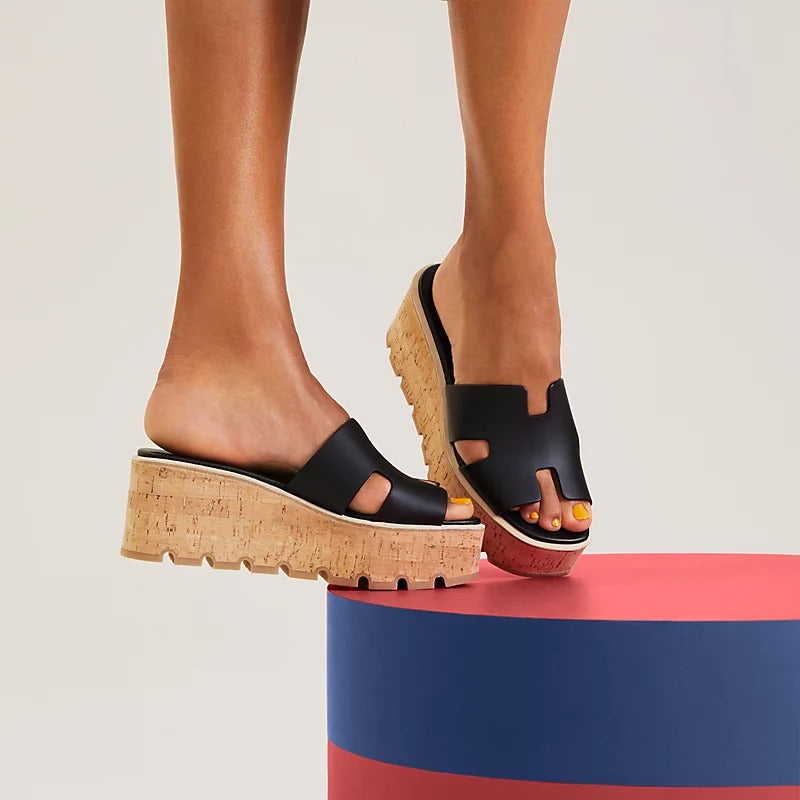 Benedetta (Trendy plateau-sandalen) — ÉLYSÉE